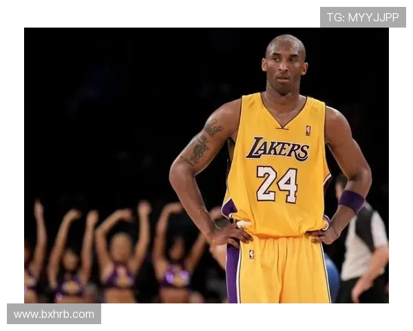 足球巨星与科比的传奇相遇共同追逐梦想的精彩瞬间 足球巨星与科比的传奇相遇共同追逐梦想的精彩瞬间